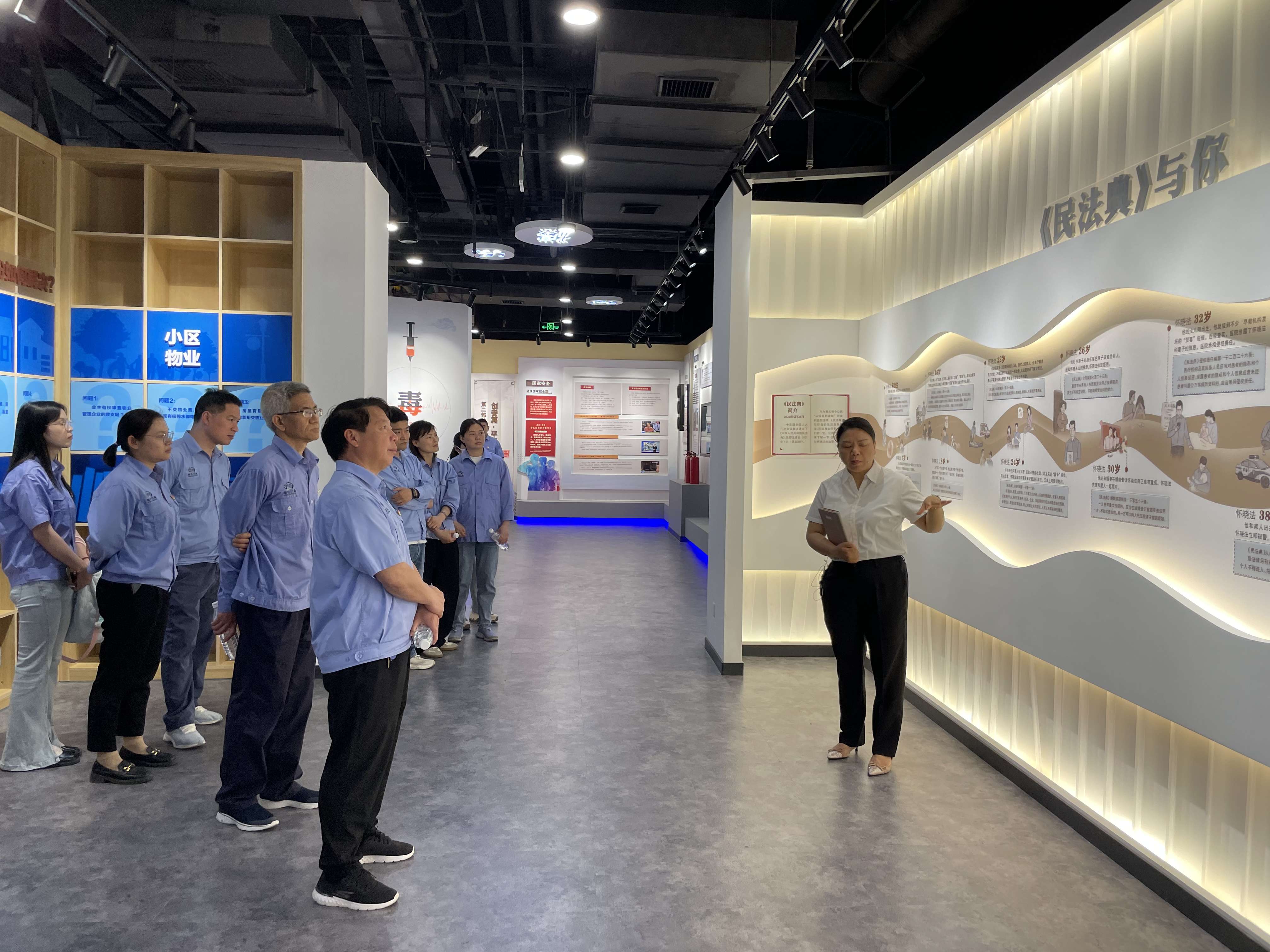 图片 2.jpg 图片 2.jpg